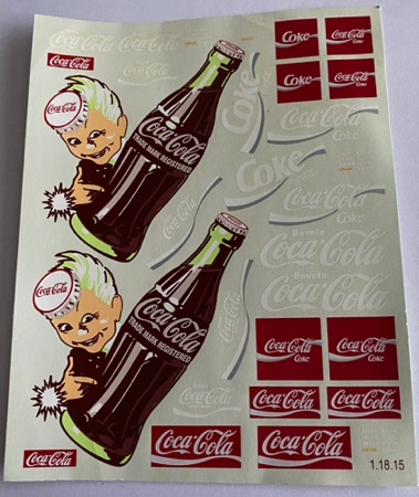 5513-1 € 12,50 coca cola sticker op waterbasis diverse afmetingen.jpeg